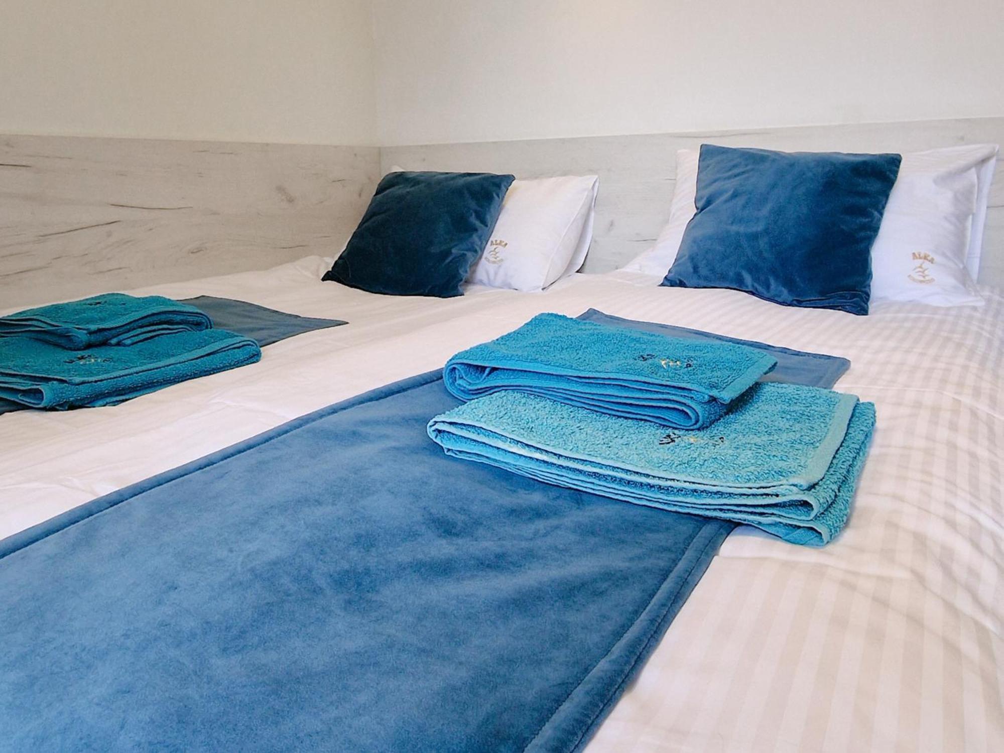 Alka Guest house *